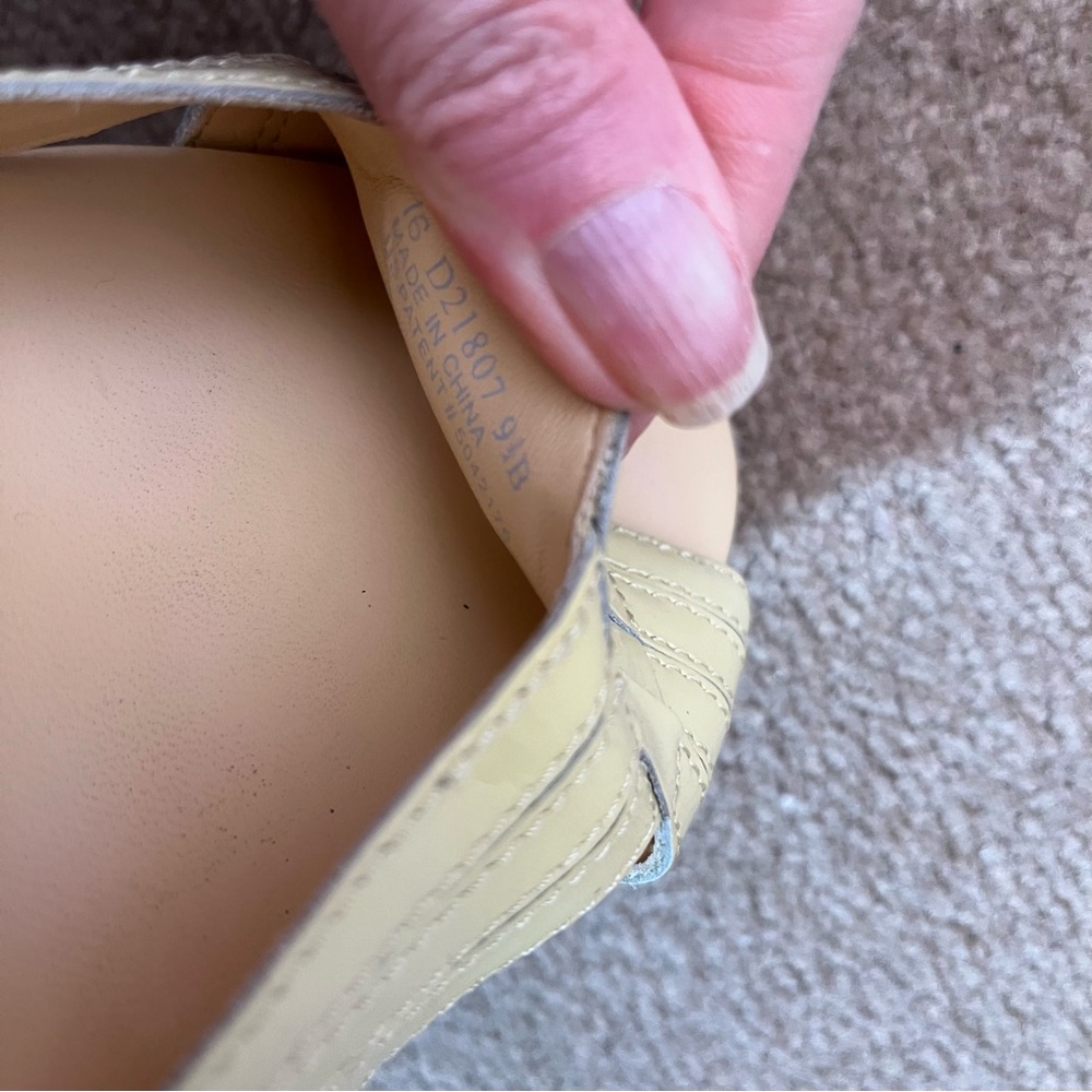 Cole Haan Classic Mobwife Cream leather Espadrilles wedge Heel Sandals shoe 9.5 - Picture 9 of 17